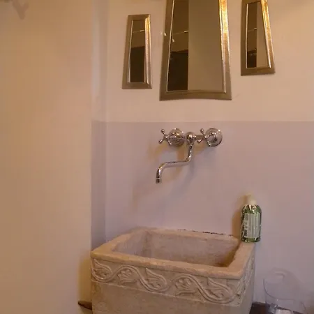Cesare Magli&figli Residenza D'epoca Luxury Affittacamere 4*